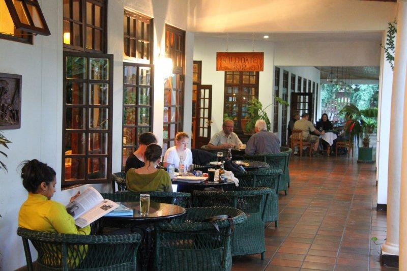Bronte Hotel Хараре Экстерьер фото